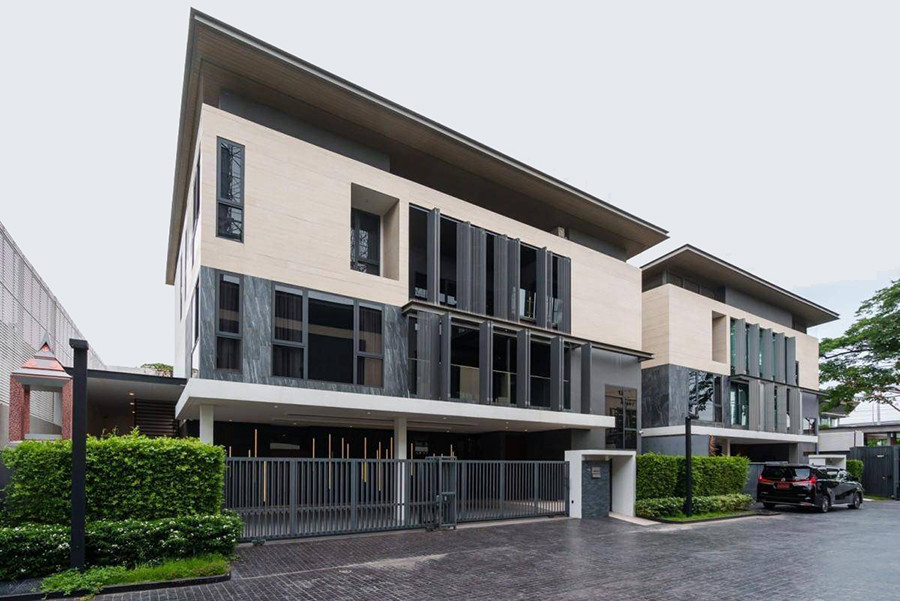 ขาย บ้านเดี่ยว บ้านเดี่ยวพระราม9–มอเตอร์เวย์ มีรายได้ดีขายพร้อมผู้เช่า เหมาะสำหรับนักลงทุน 出售：曼谷超豪华三层独栋别墅–私家电梯+私人泳池 มีรายได้ดีขายพร้อมผู้เช่า
